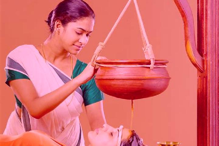 Avery, 23 — Escort in Koothanallur, India
