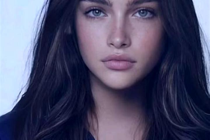 Avery, 24, a brunette blue-eyed mixed companion based in Ramadi. Offering Erotic Massage, Couples, Duos, Massage. Available for incall and outcall, day and e...