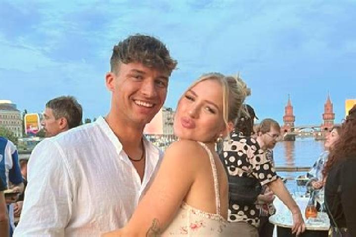 Avery, 24 — Escort in Andac, Turkey