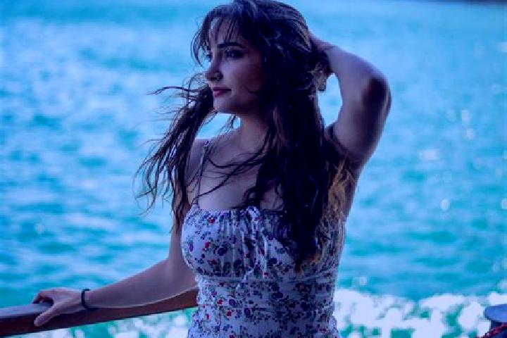 Avery, 24 — Escort in Kayk, Armenia