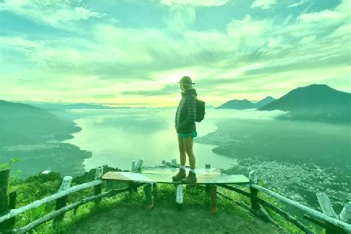 Avery, 24 — Escort in Santa Clara La Laguna, Guatemala