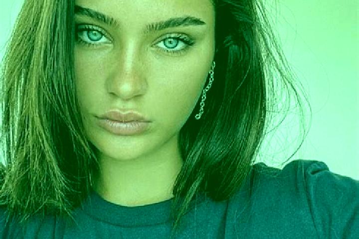 Avery, 25, a brunette dark-eyed asian companion based in Hrubna. Offering Dinner Date, Tantra, Travel Companion. Available for incall and outcall, overnight ...