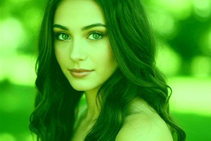 Avery, 25, a brunette hazel-eyed mediterranean companion based in Barop. Offering GFE, Girlfriend Experience, Deep French Kissing. Available for incall and o...