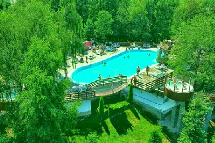Avery, 25 — Escort in Sannicolau de Munte, Romania