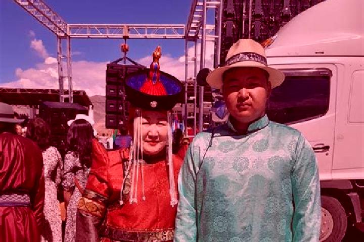 Avery, 25 — Escort in Tsengel, Mongolia