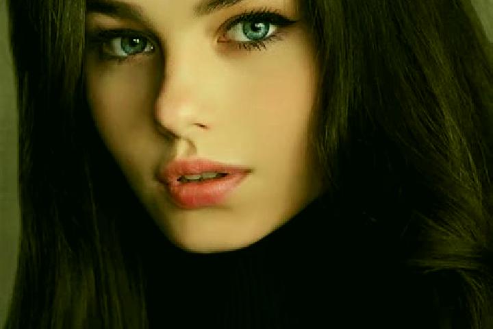 Avery, 26, a black dark-eyed european companion based in Radcliffe on Trent. Offering Overnight, Duos, CIM. Available for incall and outcall, day and evening...