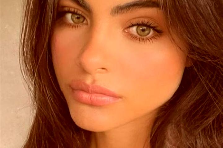 Avery, 26, a black hazel-eyed caucasian companion based in Gutad. Offering Party Girl, Erotic Massage, Roleplay, Duos. Available for incall and outcall, day ...