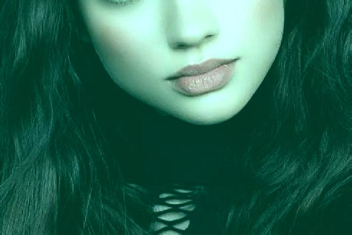 Avery, 26, a brunette dark-eyed european companion based in Hesar Kharvan. Offering GFE, Tantra, Couples, Roleplay, Overnight. Available for incall and outca...
