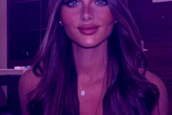 Avery, 26, a brunette dark-eyed slavic companion based in Villaggio Residenziale. Offering Striptease, Travel Companion, Tantra, OWO. Available for incall an...