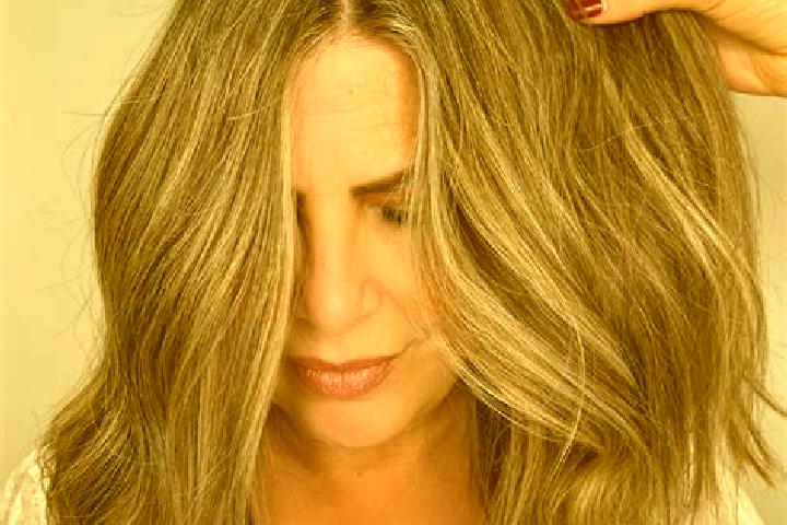 Avery, 26, a dark blonde grey-eyed latina companion based in Voskevan. Offering Tantra, Dinner Date, CIM, GFE. Available for incall and outcall, overnight bo...