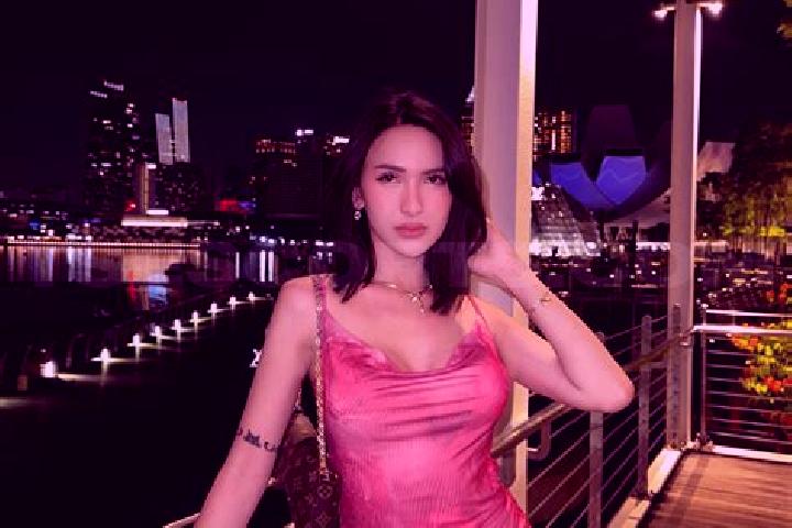 Avery, 26 — Escort in Greenwich, Australia