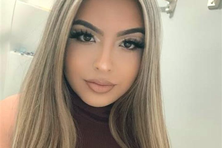 Avery, 27, a blonde brown-eyed latina companion based in Iwon-up. Offering CIM, Girlfriend Experience, Massage, Tantra. Available for incall and outcall, ove...