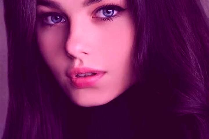 Avery, 27, a brunette blue-eyed caucasian companion based in Rabi ah. Offering Striptease, Massage, Party Girl, A-Level. Available for incall and outcall, ov...