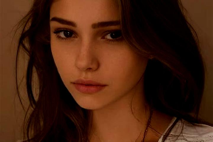 Avery, 27, a chestnut grey-eyed slavic companion based in Valvedditturai. Offering Duos, Girlfriend Experience, Party Girl, Dinner Date, Striptease. Availabl...