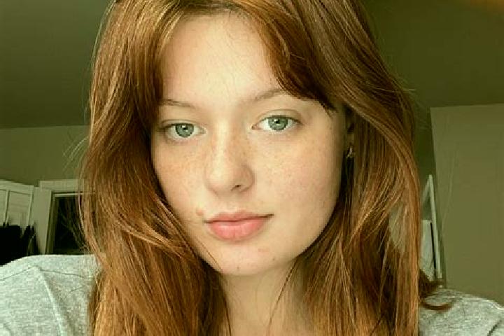 Avery, 27, a dark blonde dark-eyed mediterranean companion based in Roseto Valfortore. Offering Roleplay, Massage. Available for incall and outcall, day and ...