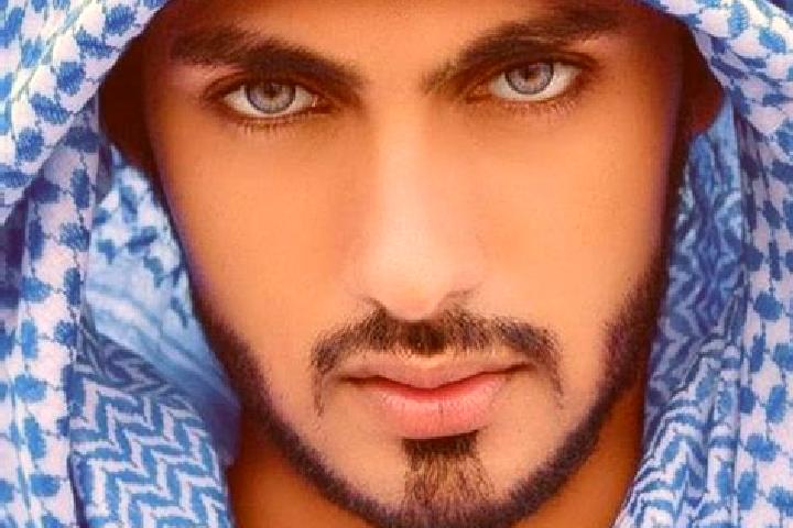 Avery, 27, a red blue-eyed middle eastern companion based in Ballygawley. Offering Deep French Kissing, Girlfriend Experience, Prostate Massage, Domination. ...