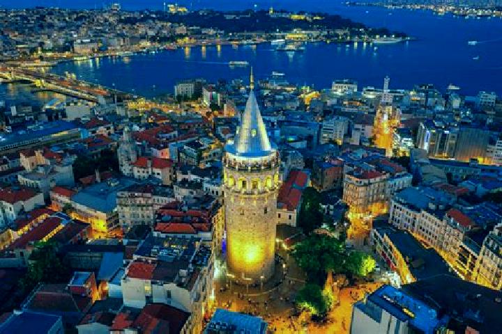 Avery, 27 — Escort in Sigma, Turkey