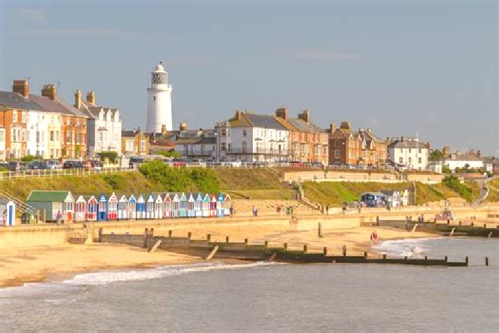 Avery, 27 — Escort in Southwold, United Kingdom