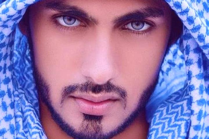 Avery, 28, a red dark-eyed middle eastern companion based in Taiynsha. Offering Duos, Dinner Date, A-Level. Available for incall and outcall, day and evening...