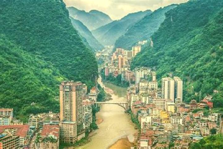 Avery, 28 — Escort in Chengdong, China