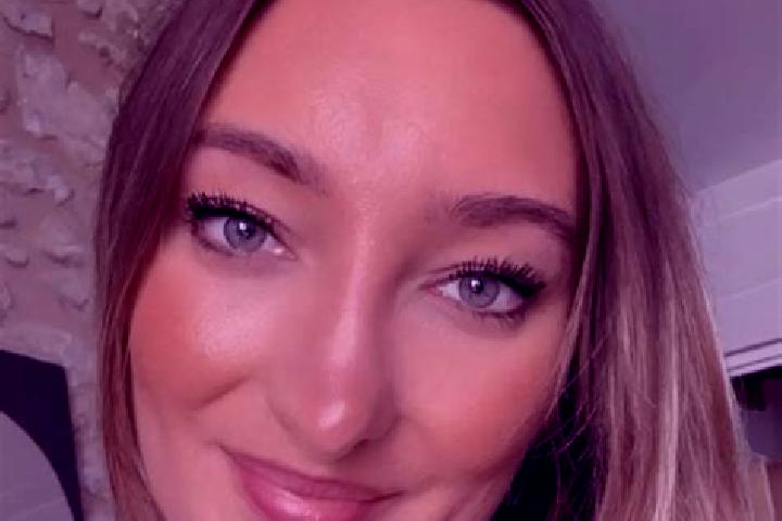 Avery, 28 — Escort in Fericy, France