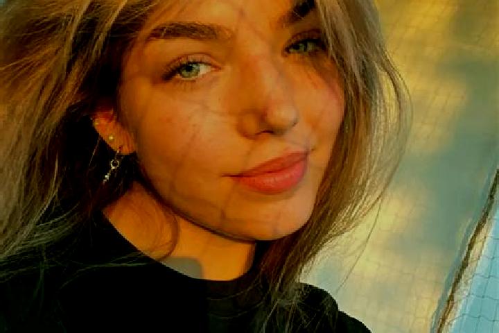 Avery, 28 — Escort in Fibis, Romania