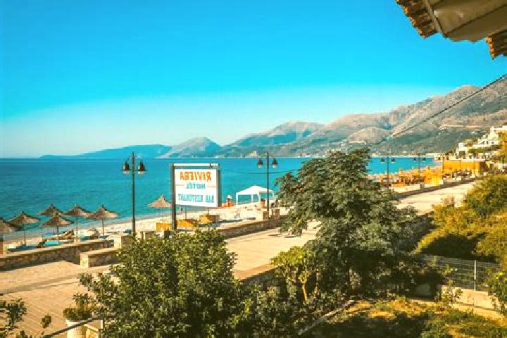 Avery, 28 — Escort in Patos Fshat, Albania