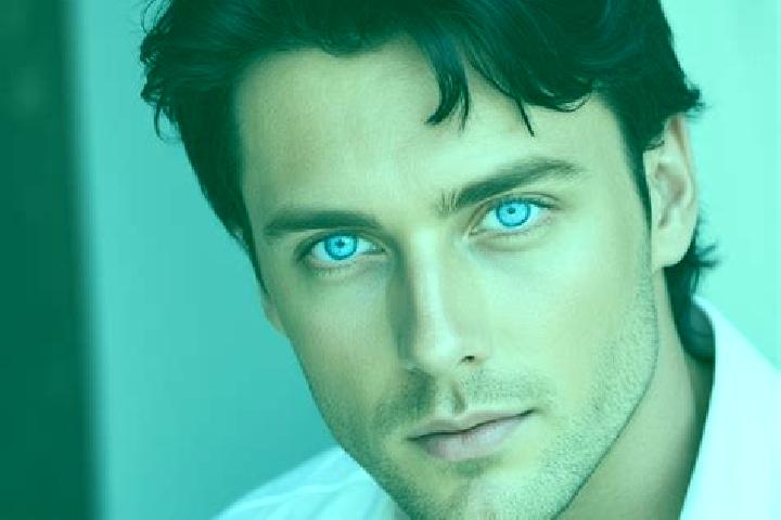 Avery, 29, a black blue-eyed caucasian companion based in Miramont-de-Guyenne. Offering Dinner Date, Erotic Massage, A-Level, Fetish. Available for incall an...