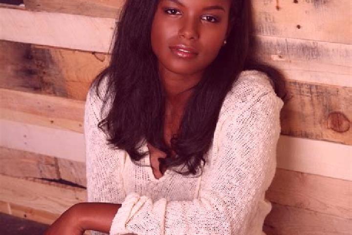 Avery, 29, a black dark-eyed ebony companion based in Bagumbayan. Offering Dinner Date, Massage, Party Girl. Available for incall and outcall, overnight book...