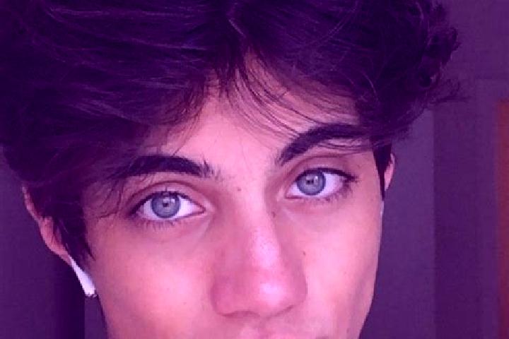 Avery, 29, a chestnut grey-eyed caucasian companion based in Ohnenheim. Offering A-Level, Dinner Date. Available for incall and outcall, overnight bookings a...