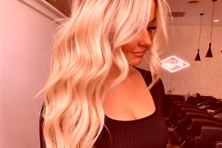 Avery, 29, a platinum blonde dark-eyed latina companion based in Qiman. Offering 69, Massage, Duos, Striptease, GFE. Available for incall and outcall, overni...