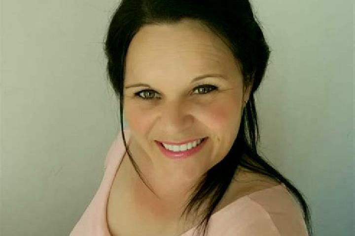 Avery, 30 — Escort in Grosii Tiblesului, Romania