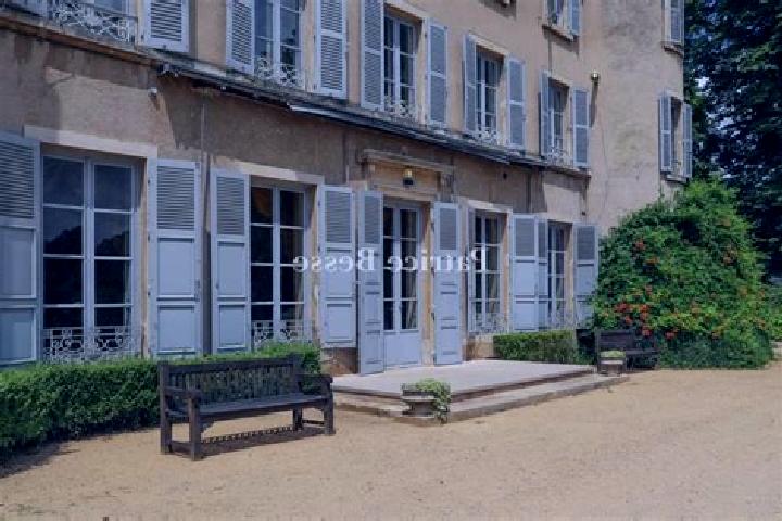 Avery, 30 — Escort in Hurigny, France