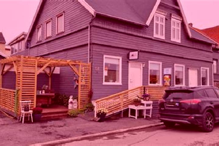 Avery, 30 — Escort in Nordurthing, Iceland