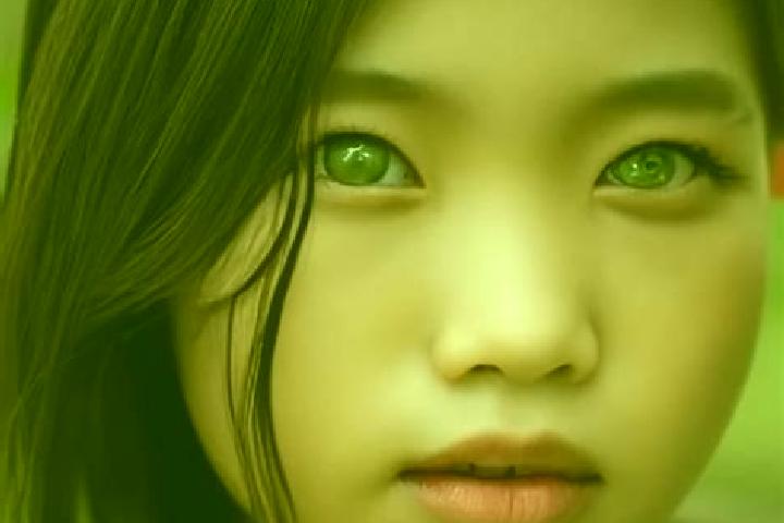 Avery, 31, a red green-eyed asian companion based in Saarhoelzbach. Offering Girlfriend Experience, Duos, Overnight, Party Girl, Dinner Date. Available for i...