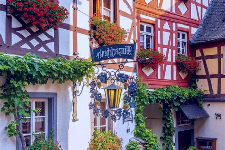 Avery, 31 — Escort in Hogersdorf, Germany