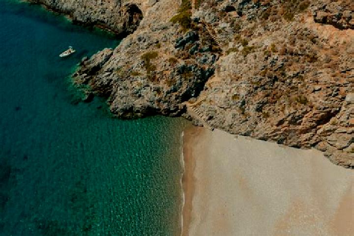 Avery, 31 — Escort in Kythira, Greece