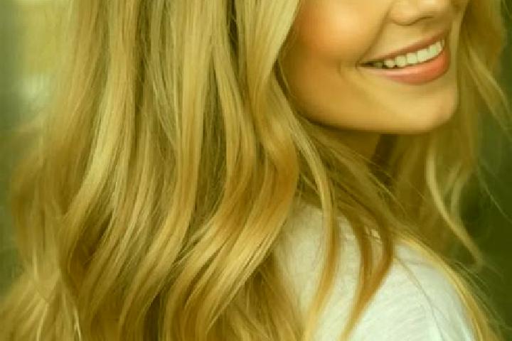 Avery, 32, a blonde hazel-eyed latina companion based in Ziaran. Offering 69, Tantra, Girlfriend Experience, A-Level, Striptease. Available for incall and ou...