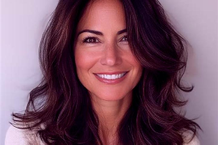 Avery, 32, a brunette grey-eyed middle eastern companion based in Coyah. Offering CIM, Roleplay, A-Level, Deep French Kissing. Available for incall and outca...