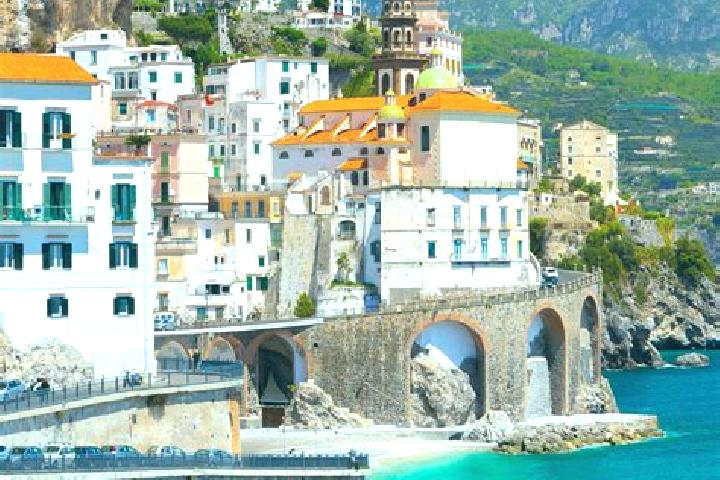 Avery, 32 — Escort in Angrogna, Italy