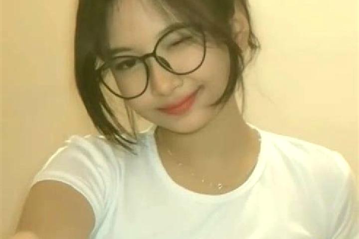 Avery, 32 — Escort in Gambang, Indonesia