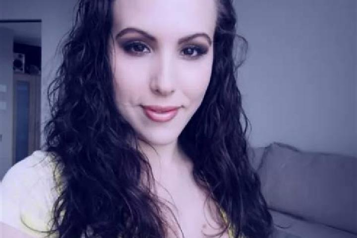 Avery, 33, a auburn amber-eyed european companion based in Muelle de los Bueyes. Offering Roleplay, Girlfriend Experience, Striptease. Available for incall a...