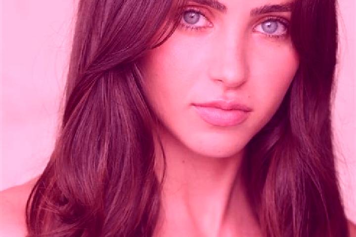 Avery, 33, a auburn dark-eyed caucasian companion based in Khusf. Offering Party Girl, A-Level, Striptease. Available for incall and outcall, overnight booki...