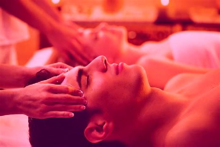 Avery, 33, a blonde grey-eyed asian companion based in Barras. Offering Massage, Deep French Kissing, Prostate Massage. Available for incall and outcall, ove...