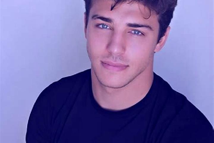 Avery, 33, a brunette green-eyed indian companion based in Juan Garcia. Offering Couples, Travel Companion. Available for incall and outcall, overnight booki...