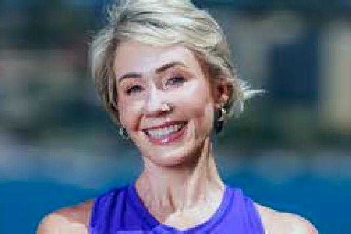 Avery, 33 — Escort in Fairlight, Australia