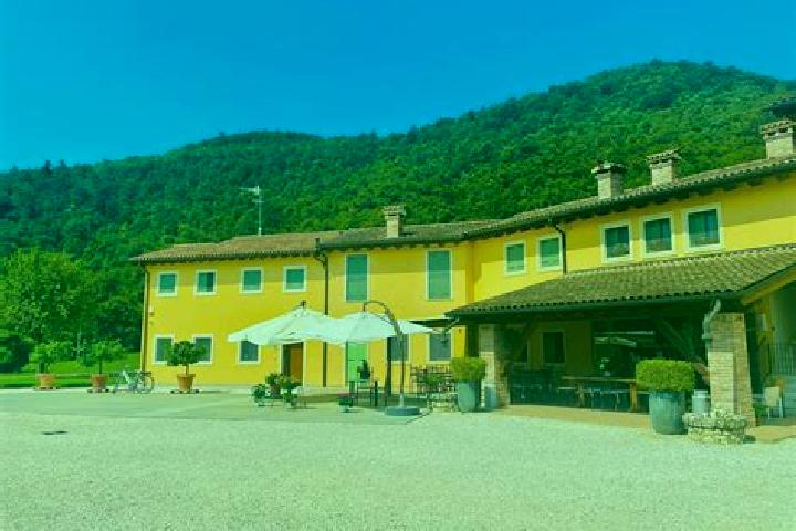 Avery, 33 — Escort in Palazzago, Italy