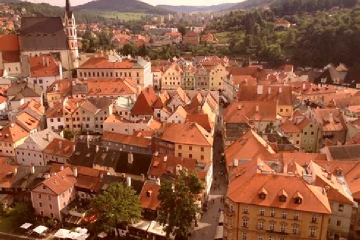 Avery, 33 — Escort in Ryzoviste, Czech Republic
