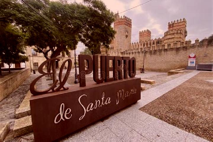 Avery, 33 — Escort in Torre de Santa Maria, Spain