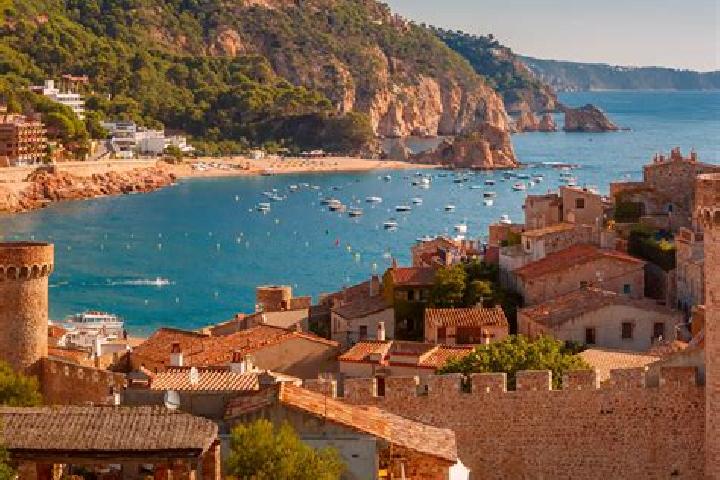Avery, 33 — Escort in Villanova, Spain